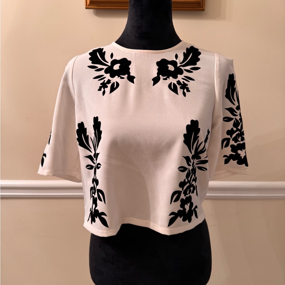Black and white floral top